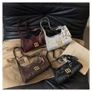 Most Demanding Shoulder Bag VN414